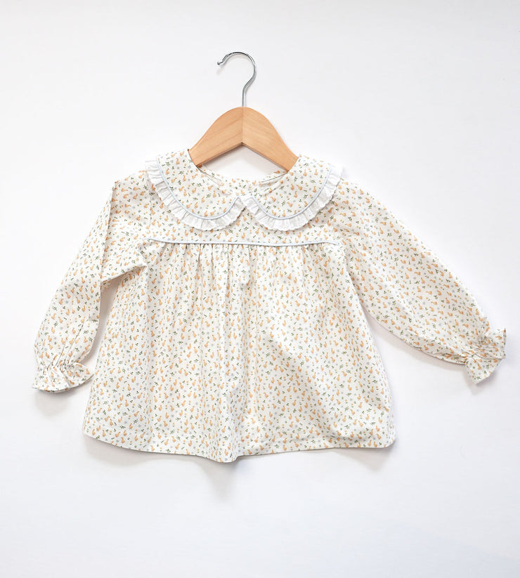 Sally Top in Ducklings (#75) with Blue Superfine Twill (#38) and Small White Lace (Trim B)