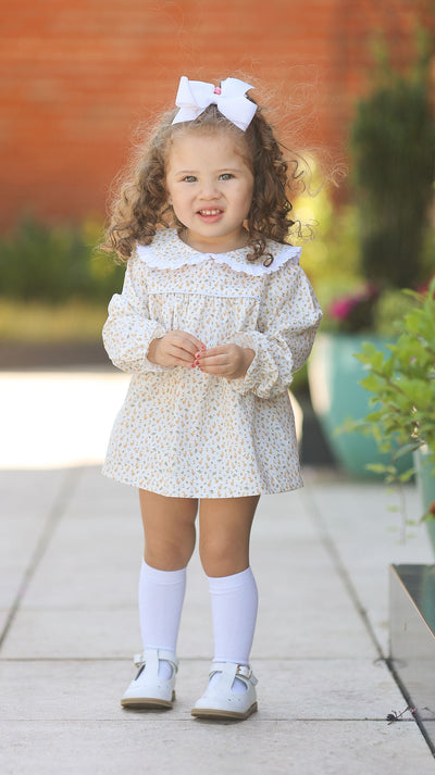 Sally Top in Ducklings (#75) with Blue Superfine Twill (#38) and Small White Lace (Trim B)